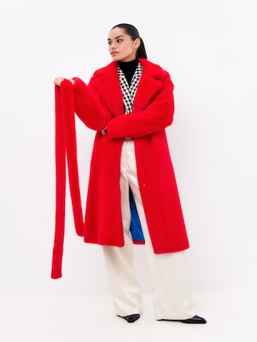 CESARE GASPARI Mantel in Rot