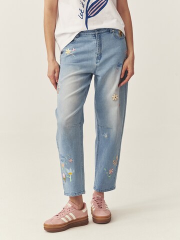 Largi Jeans 'Honey' de la TATUUM pe albastru: față