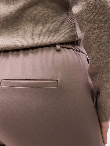 ONLY Carmakoma - Tapered Pantalón 'CARGOLDTRASH CLASSIC' en marrón