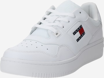 Baskets basses 'Essential Retro' Tommy Jeans en blanc : devant