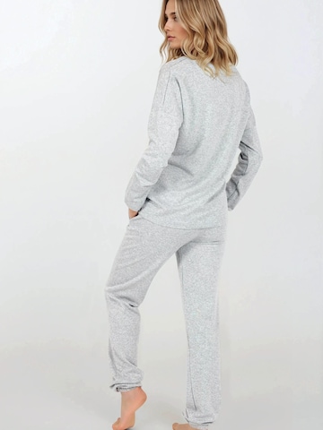 Momenti Per Me Pyjama 'La Vie Est Belle' in Grau