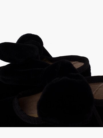 Pisamonas Halbschuh in Schwarz