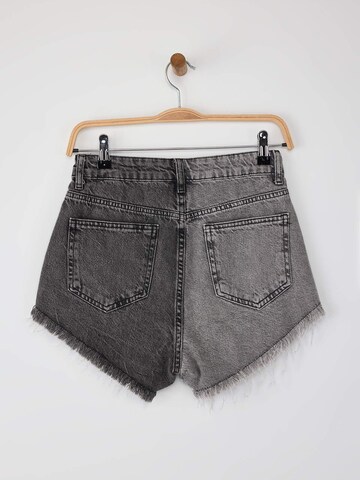 Regular Jeans de la Trendyol pe gri
