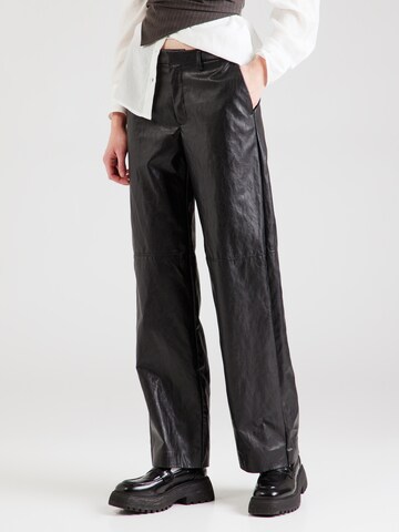 Regular Pantalon 'Margaret' Lindex en noir : devant