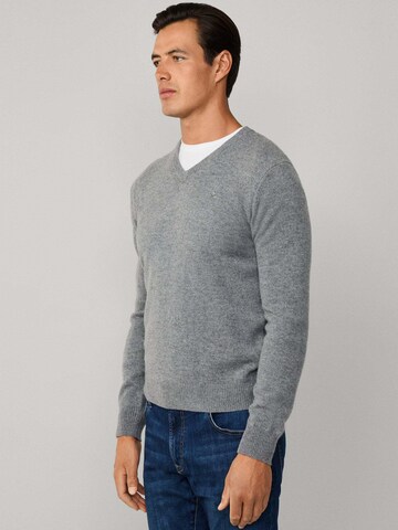 Hackett London Sweater in Grey