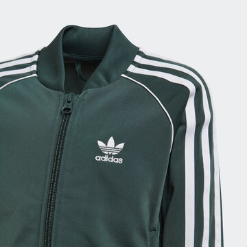 ADIDAS ORIGINALS Φόρμα τρεξίματος 'Adicolor Sst' σε πράσινο