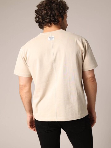 T-Shirt 'JUWON' Deeluxe en beige