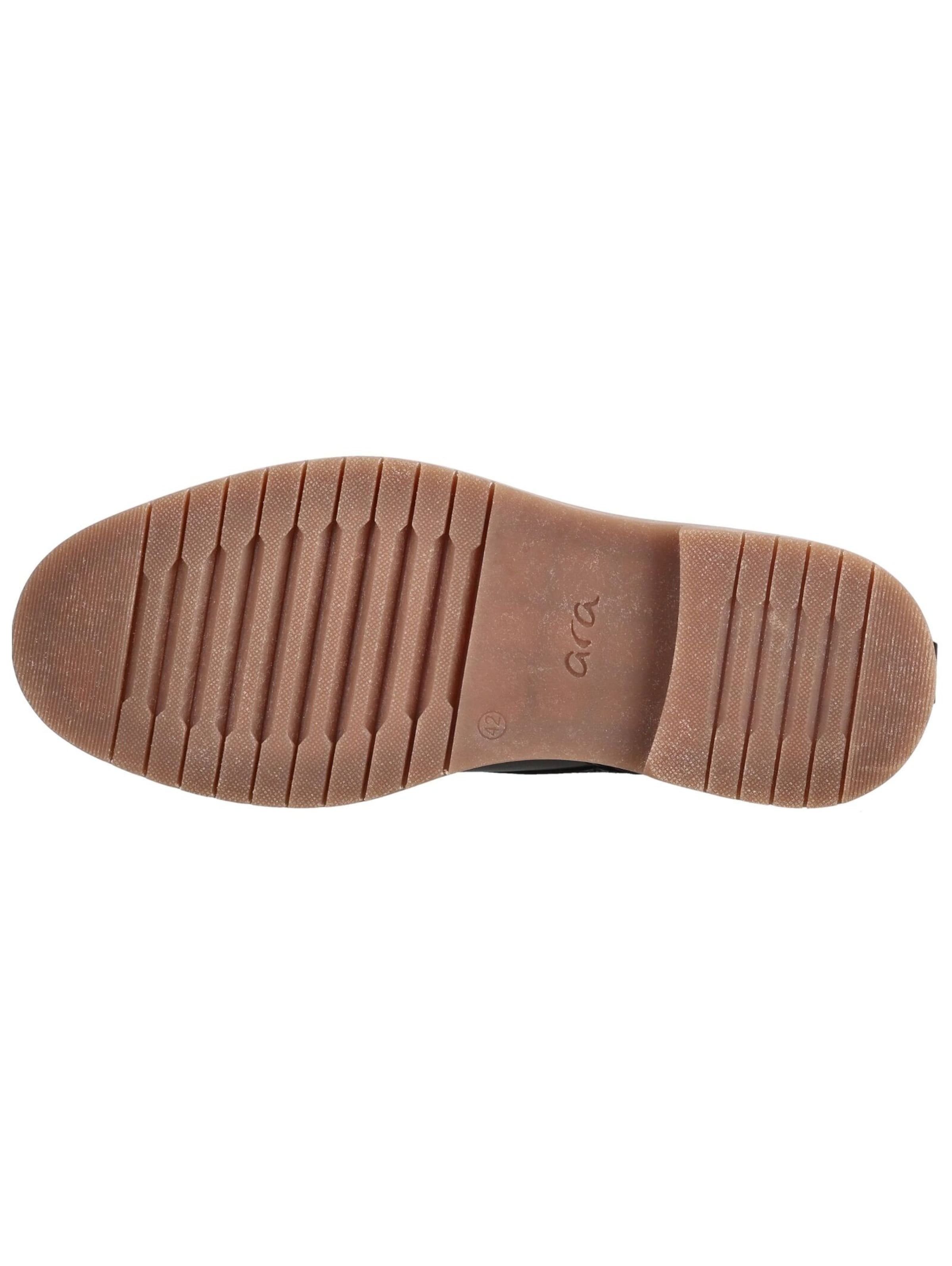 ARA Boots in Braun