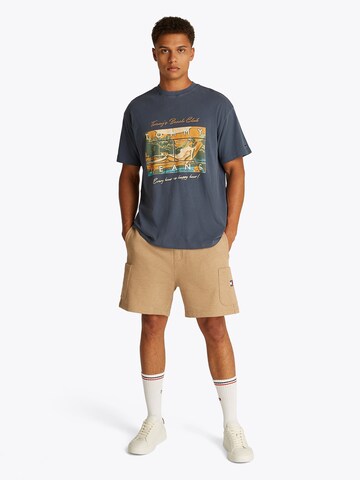 Tricou 'BEACH CLUB' de la Tommy Jeans pe albastru