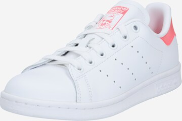 Baskets basses 'Stan Smith' ADIDAS ORIGINALS en blanc : devant