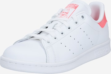 Baskets basses 'Stan Smith' ADIDAS ORIGINALS en blanc : devant