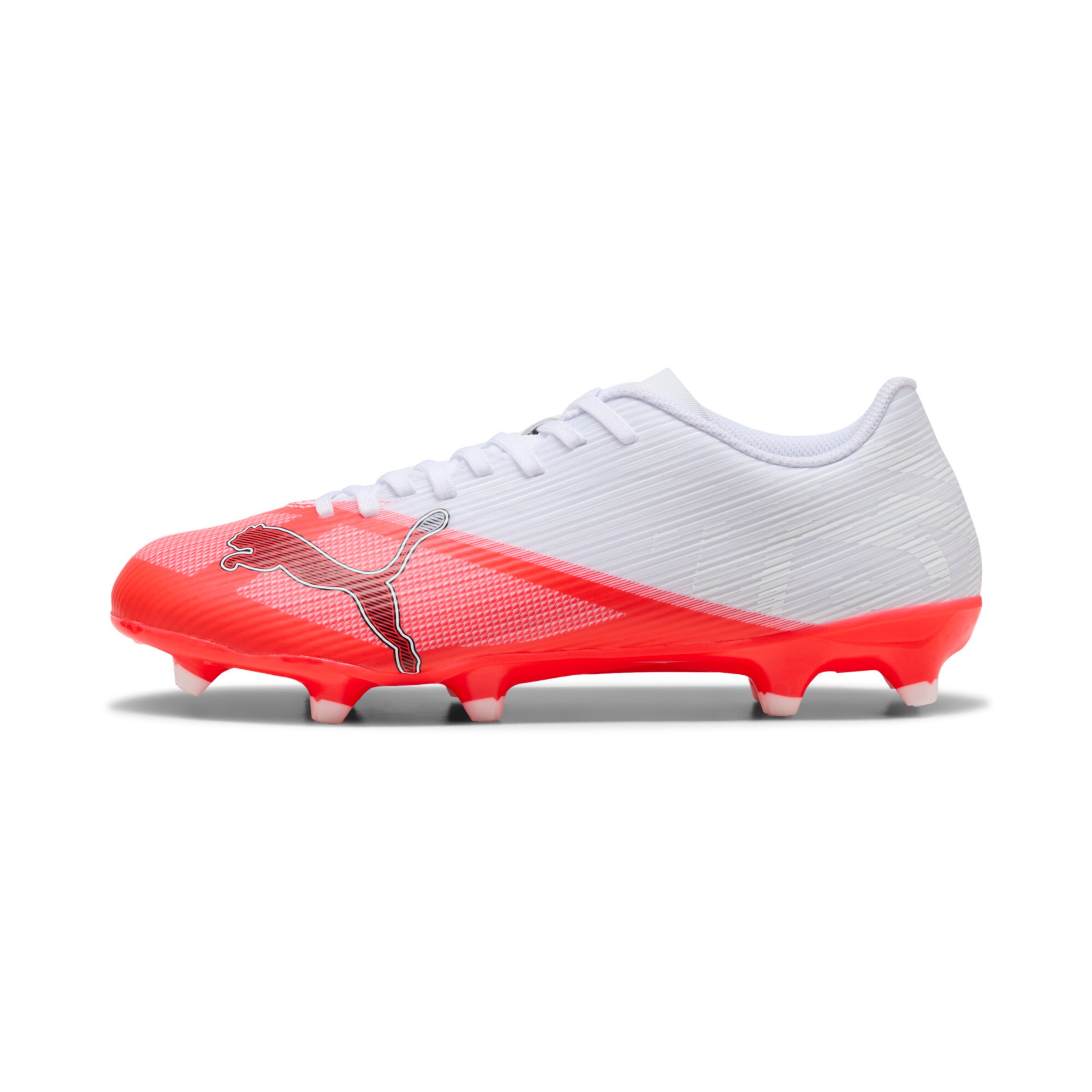 PUMA Fußballschuh in Weiß