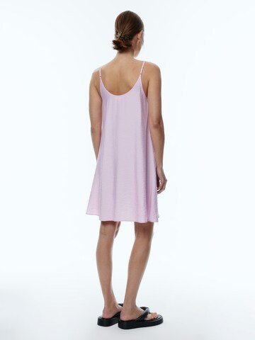 Robe 'Lila' EDITED en rose