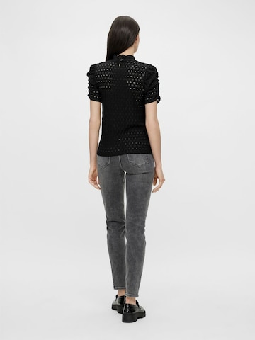 PIECES - Blusa en negro