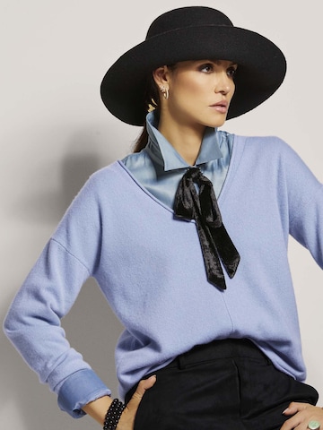 MADELEINE Trui in Blauw