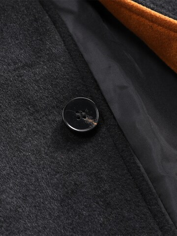 Youthup Winter Coat in Black