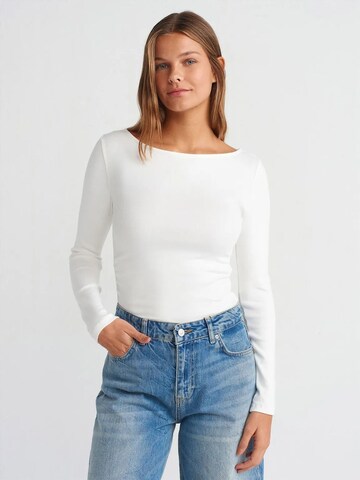 Dilvin Shirt 'Blusen' in White: front