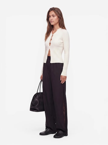évasé Pantalon SNOBARIA en noir