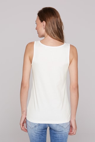 Soccx Top mit Label Print in Weiß