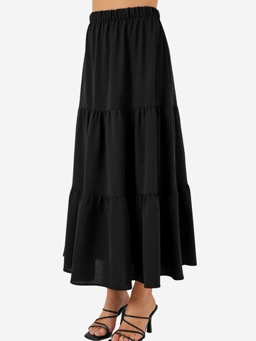 Bigdart Skirt in Black