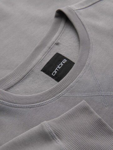 Sweat-shirt Ombre en gris