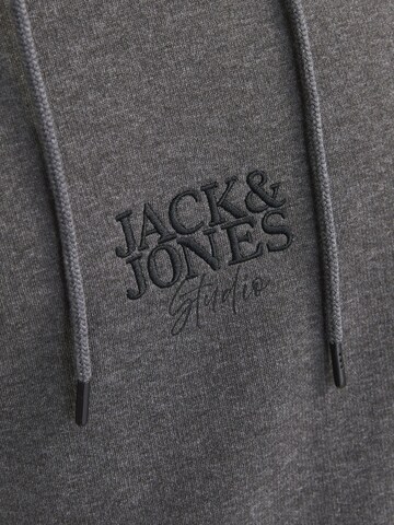 JACK & JONES Sweatshirt in Grey