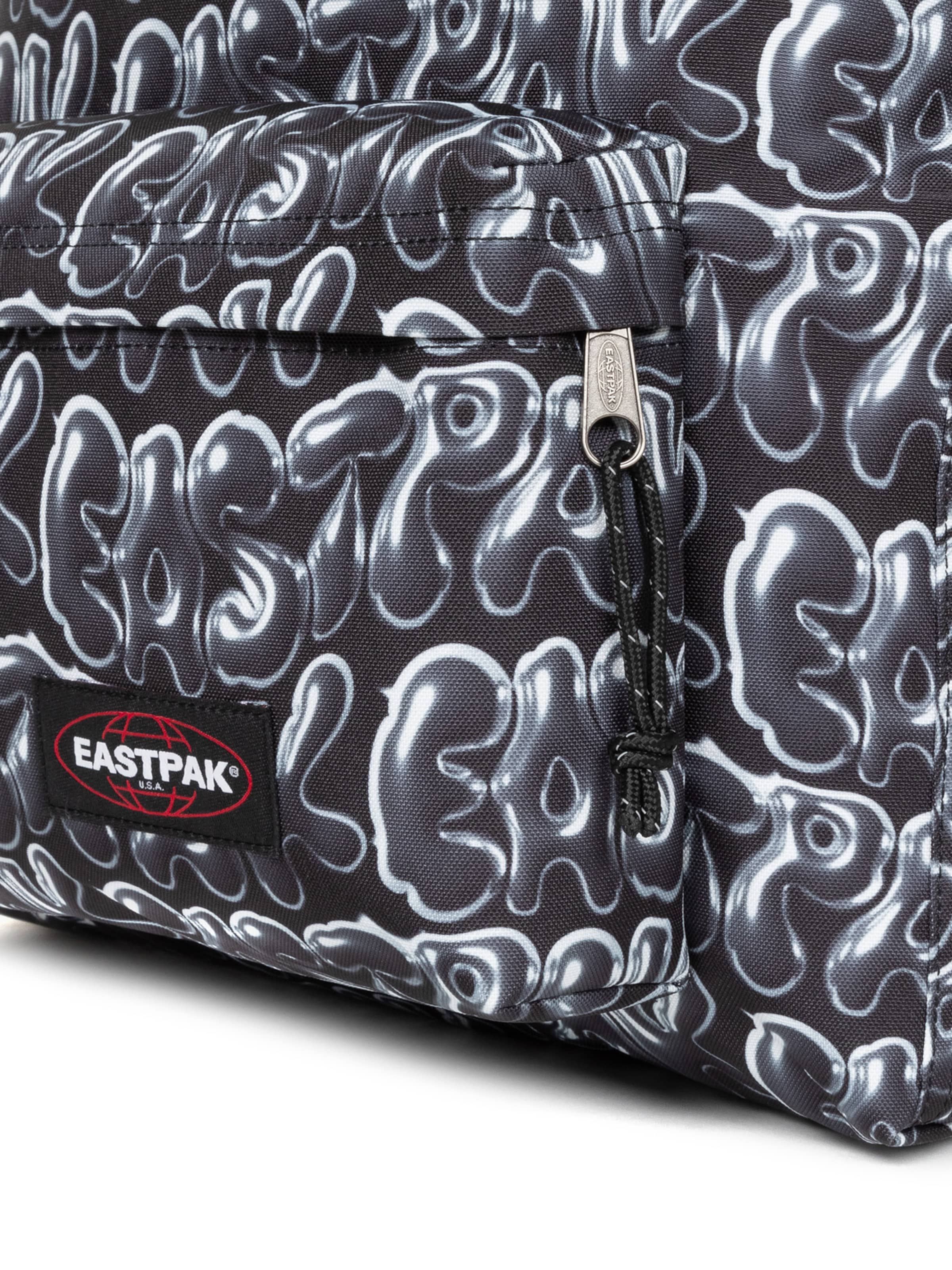 EASTPAK Nahrbtnik 'Day Pak'R' | črna barva