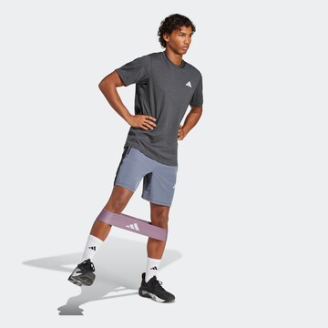ADIDAS PERFORMANCE - Slimfit Camisa funcionais 'Train Essentials Feelready Novelty' em preto
