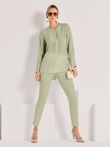 MADELEINE Bluse in Grün
