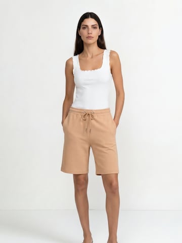 Rich & Royal Regular Shorts in Orange: Vorderseite