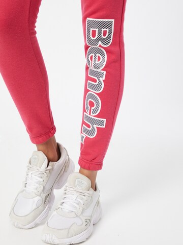 BENCH Tapered Broek 'COREY' in Roze