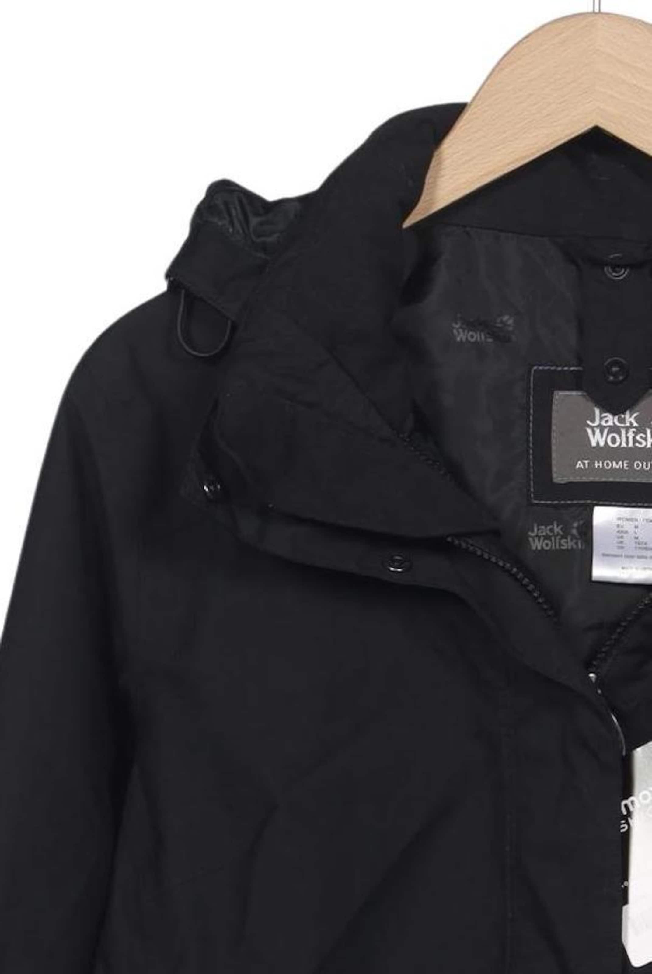 JACK WOLFSKIN Jacket & Coat in L in Black