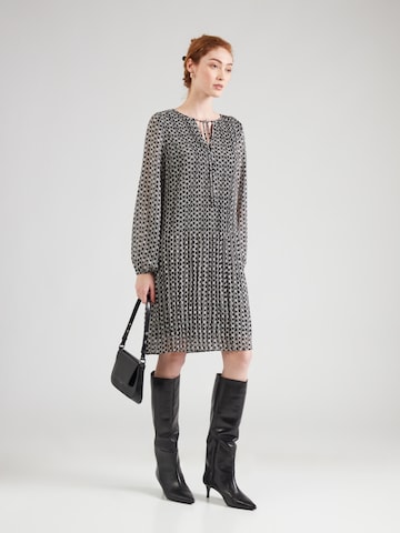 Robe COMMA en noir : devant
