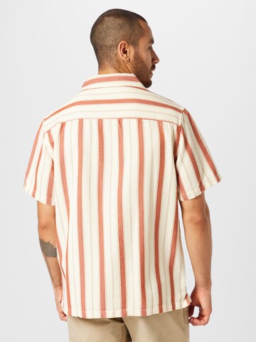 TOPMAN - Regular Fit Camisa em bege