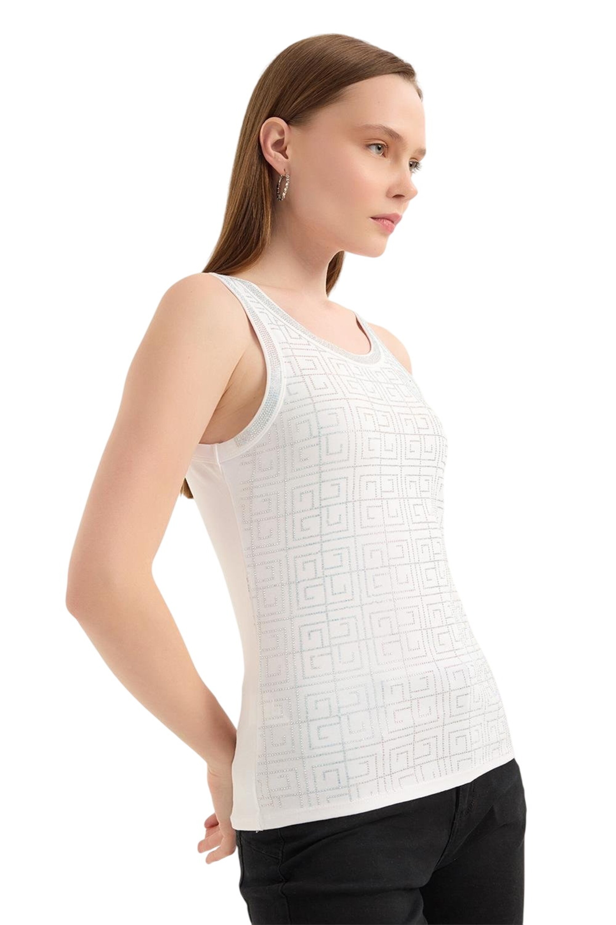 HOME STORE Top in White