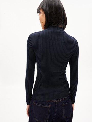 Pullover 'Alaani' di ARMEDANGELS in blu