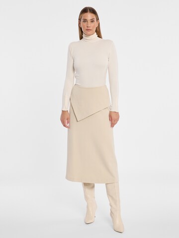 Jupe 'Ajara' Ana Alcazar en blanc