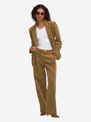 Blazer 'JDYSHIRAZ L/S BLAZER PNT 15382998' di JDY in beige