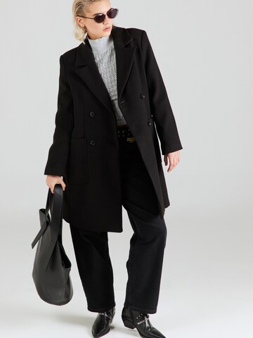 Banana Republic Between-seasons coat in Black