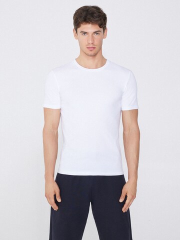 Tezenis Undershirt in White: front