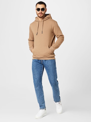 Only & Sons Regular Fit Sweatshirt 'CERES' in Braun