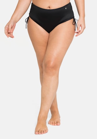 SHEEGO Bikini Bottoms in Black: front