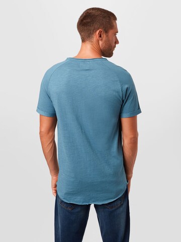 Redefined Rebel T-shirt 'Kas' i blå
