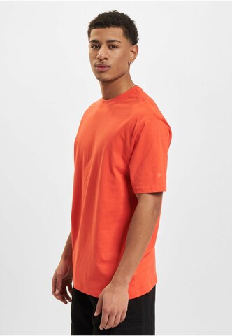DEF Shirt in Red: front