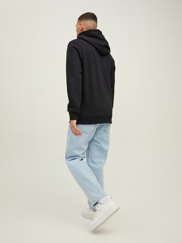 JACK & JONES Sweatshirt 'Tech' in Zwart