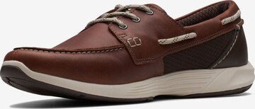 CLARKS Mocassins in Bruin: voorkant