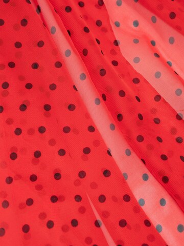 MayTree - Chal en rojo