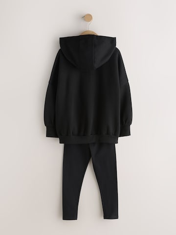 Next - Conjunto en negro