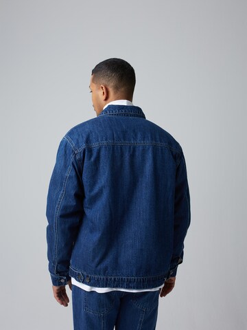 ABOUT YOU x Benny Cristo Between-Season Jacket 'Colin' in Blue