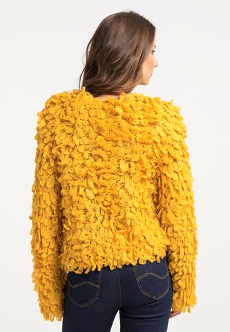 IZIA Knit Cardigan in Yellow